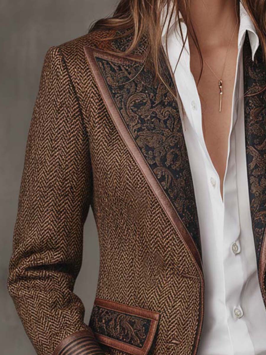 Americana con diseño en espiga y paneles estampados