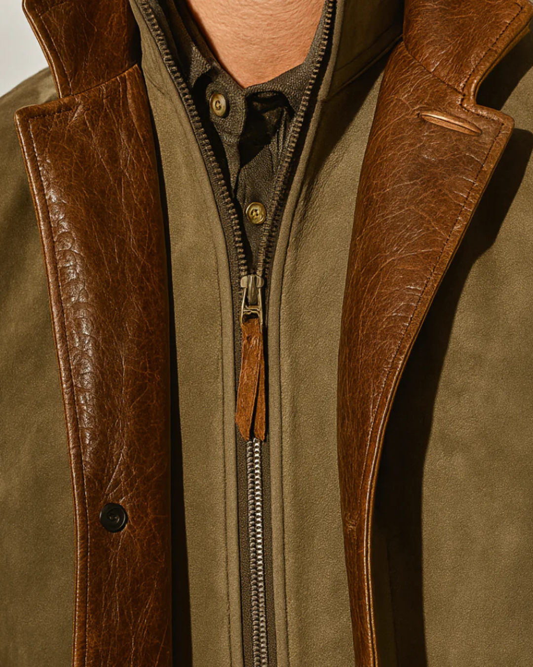CHAQUETA SOLAPA
